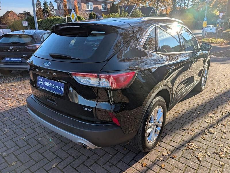 Gebraucht Ford Kuga Titanium 224 PS (164 kW) 2022 Schwarz SUV