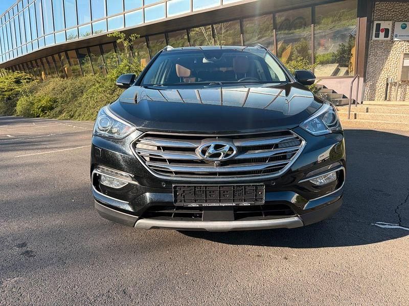 Gebraucht Hyundai Santa Fe Premium 200 PS (147 kW) 2017 Schwarz SUV