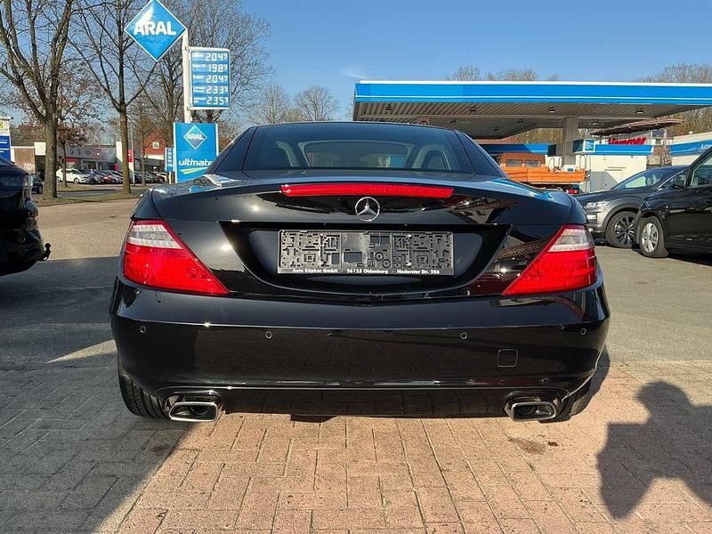 Gebraucht Mercedes SLK200 184 PS (135 kW) 2014 Schwarz Cabrio