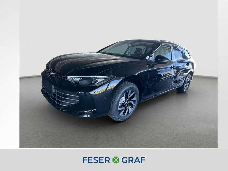 Grenadillschwarz metallic Neu 2025 VW Passat Business Kombi | 50.300 € (Etwas zu teuer) - Bild 1/4