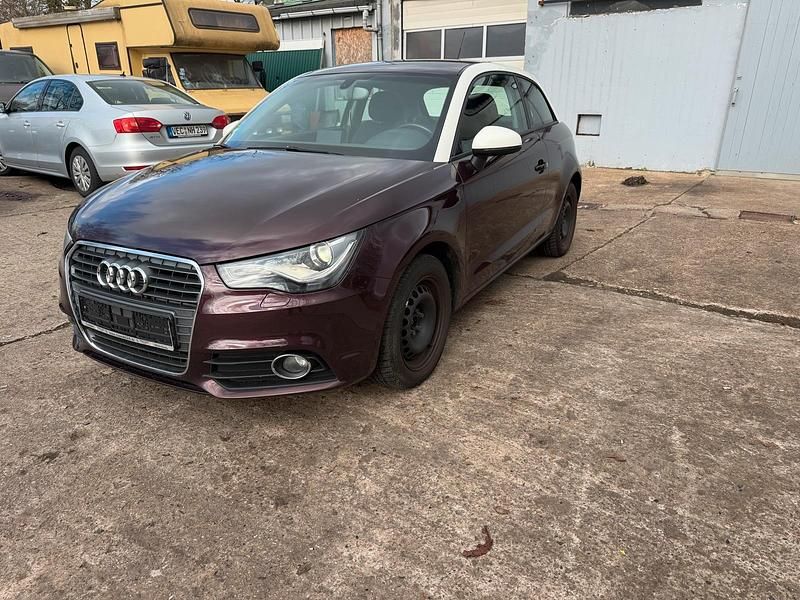 Gebraucht Audi A1 105 PS (77 kW) 2011 Violet Kleinwagen