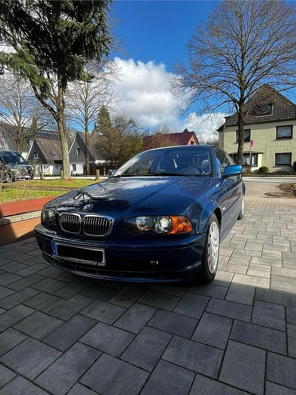Gebraucht BMW 325 192 PS (141 kW) 2000 Blau Coupé