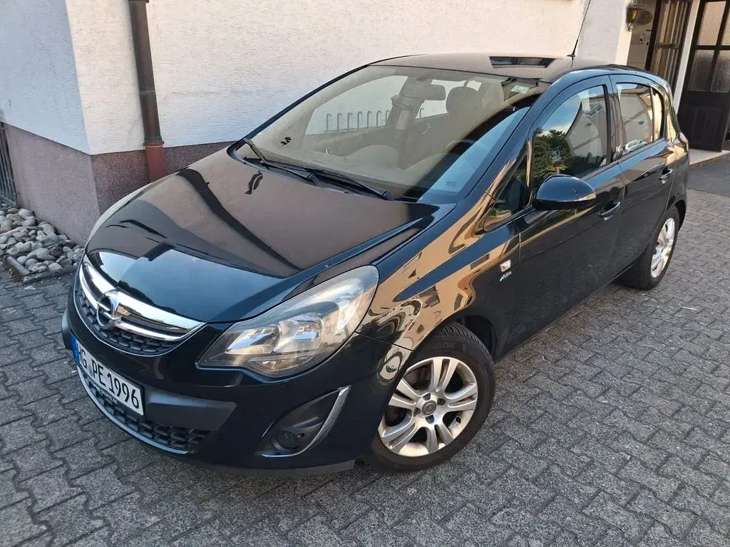 Gebraucht Opel Corsa Edition 95 PS (69 kW) 2013 Schwarz Kleinwagen