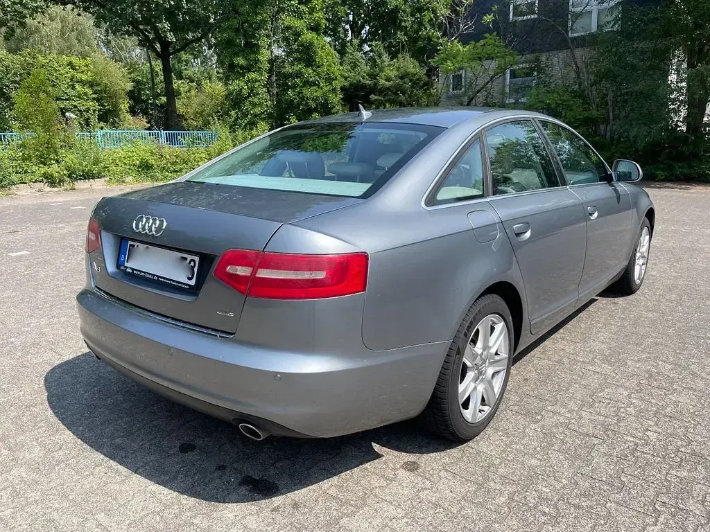 Gebraucht Audi A6 Ambiente 239 PS (175 kW) 2009 Silber Limousine