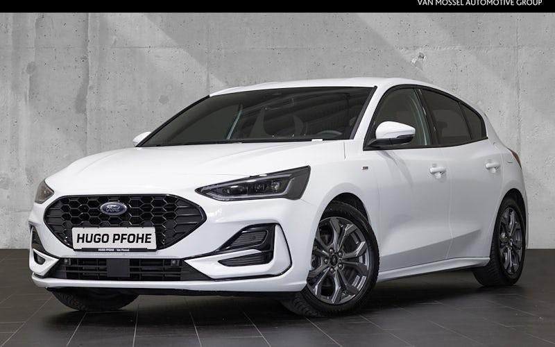 Gebraucht Ford Focus ST-Line X 155 PS (114 kW) 2024 Weiß Limousine