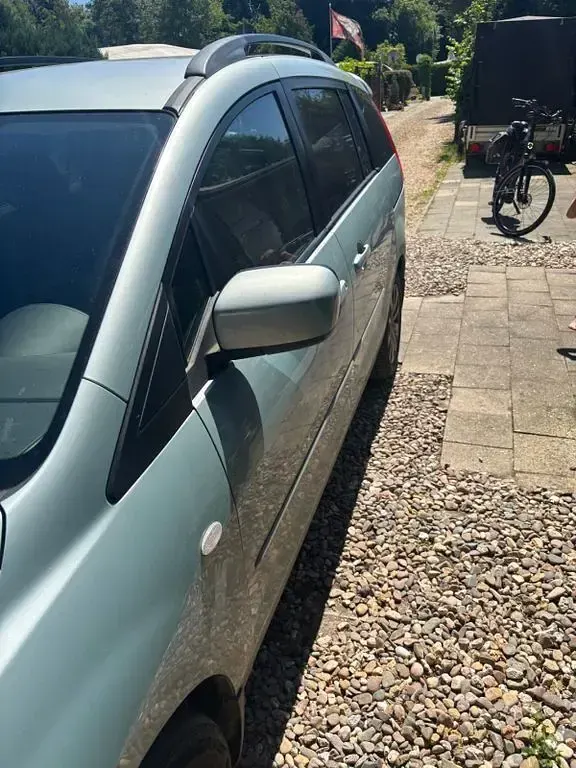 Gebraucht Mazda 5 145 PS (106 kW) 2005 Grün Van / Kleinbus