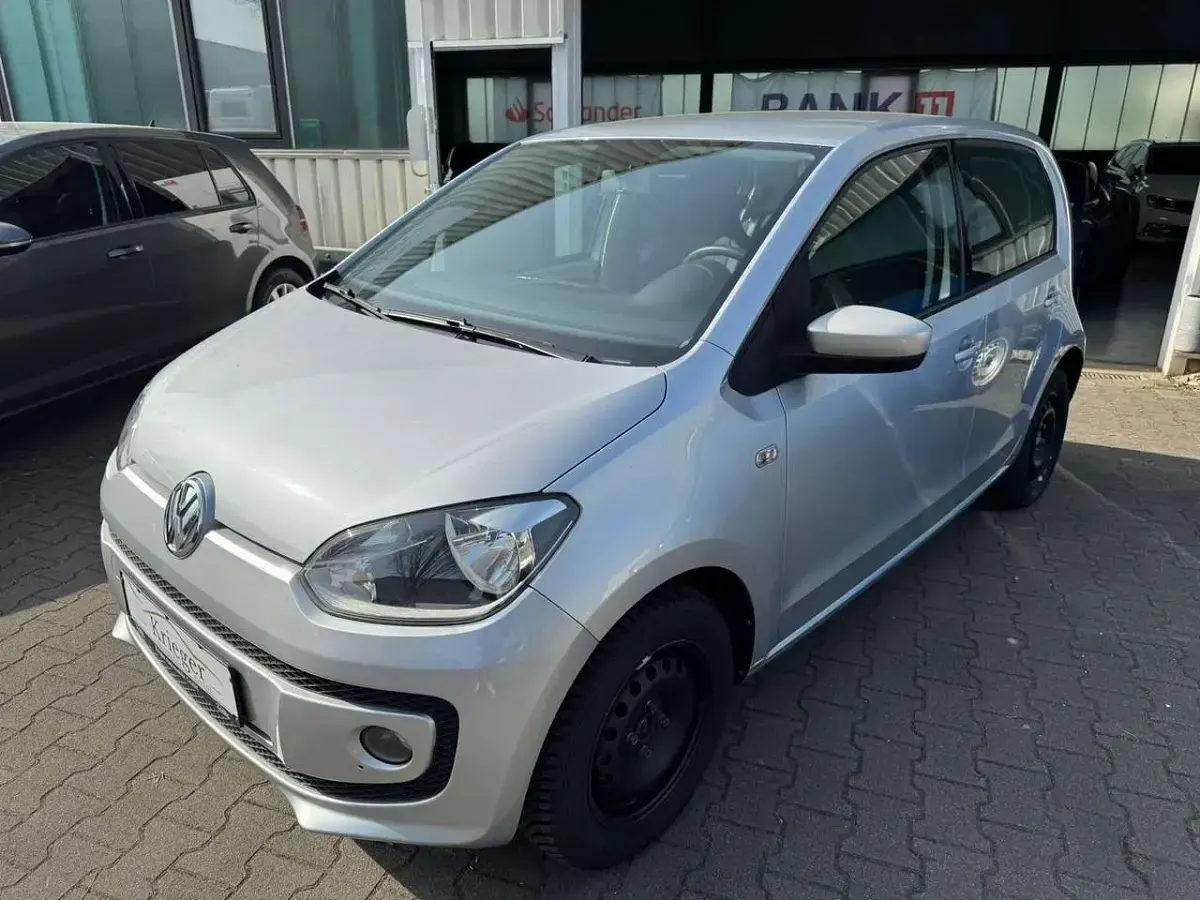 Second-hand VW up! Sound 75 CP (55 kW) 2013 Argintiu Hatchback