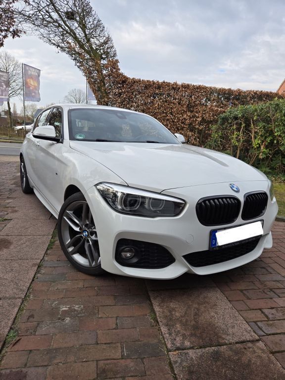 Weiß Gebraucht 2018 BMW 118 M Sport Kleinwagen | 16.200 € (Guter Preis) - Bild 1/4