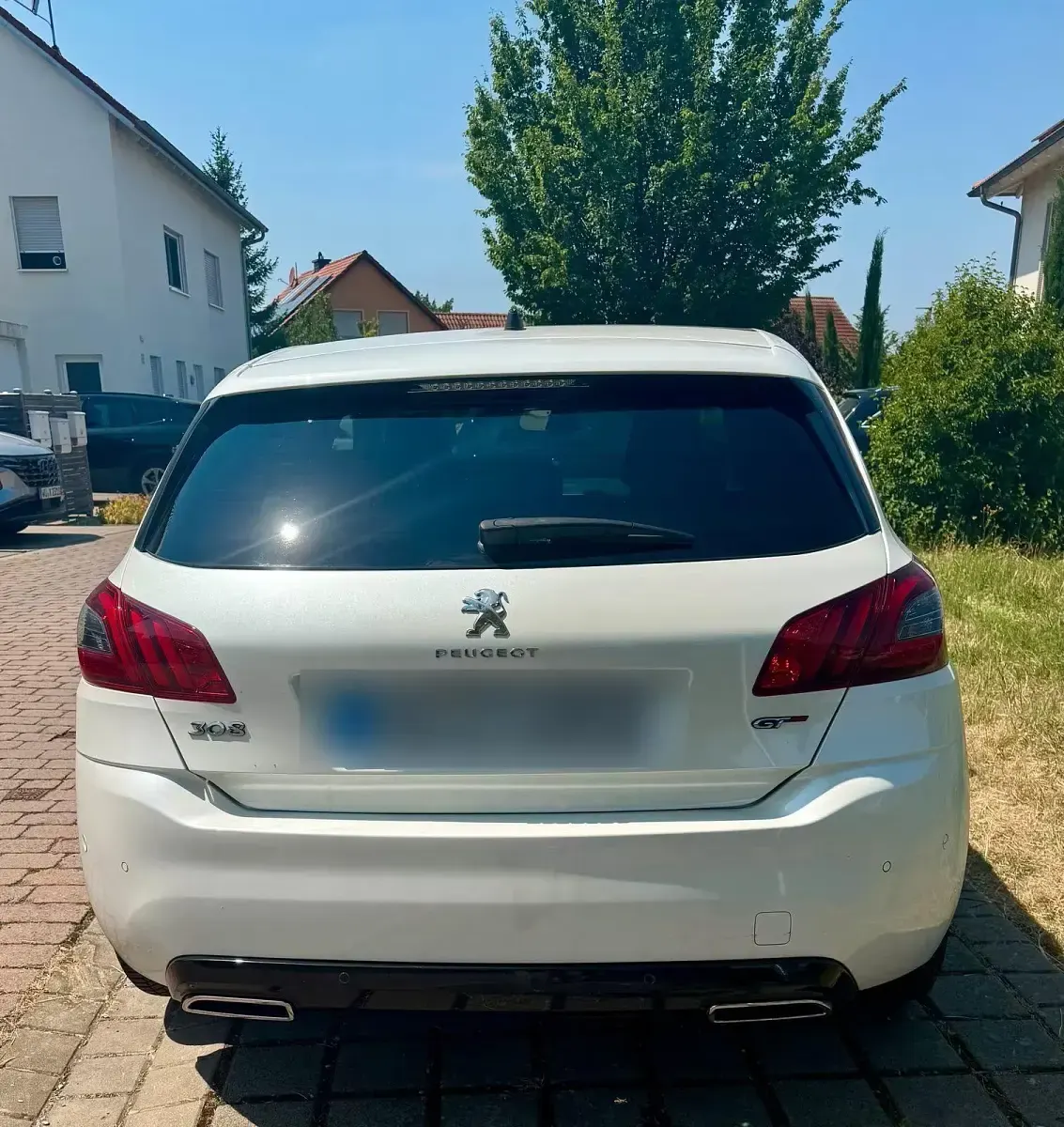 Gebraucht Peugeot 308 GT 130 PS (95 kW) 2021 Weiß Kleinwagen
