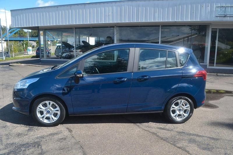 Blau Gebraucht 2017 Ford B-MAX SYNC Edition Van / Kleinbus | 8.900 € (Fairer Preis) - Bild 1/4