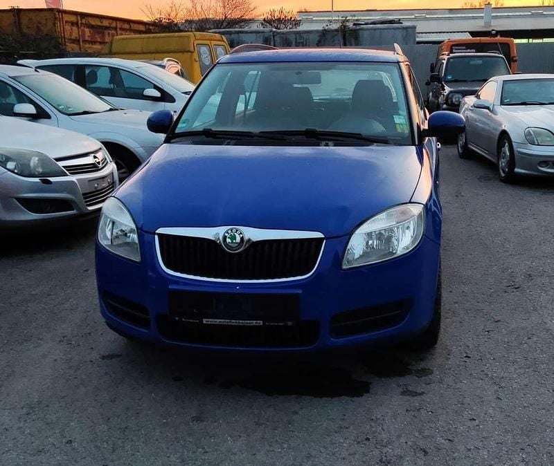 Blau Gebraucht 2008 Skoda Fabia Kleinwagen | 1.000 € (Superpreis) - Bild 1/4