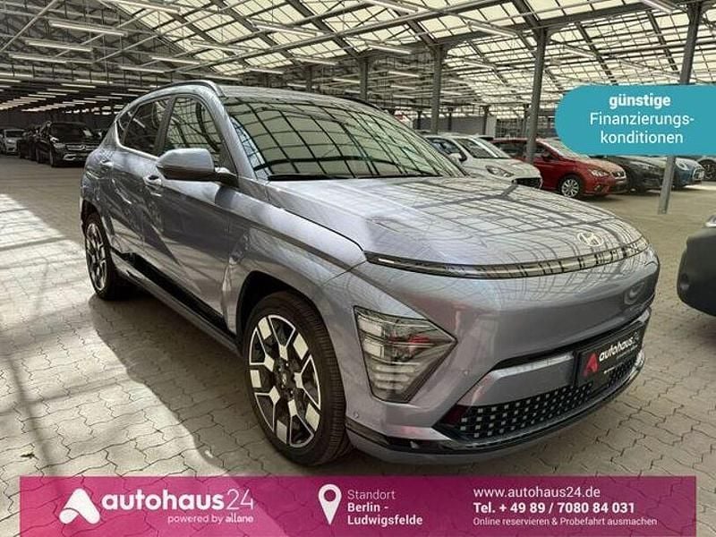 Blau Gebraucht 2024 Hyundai Kona Prime SUV | 29.990 € (Superpreis) - Bild 1/4