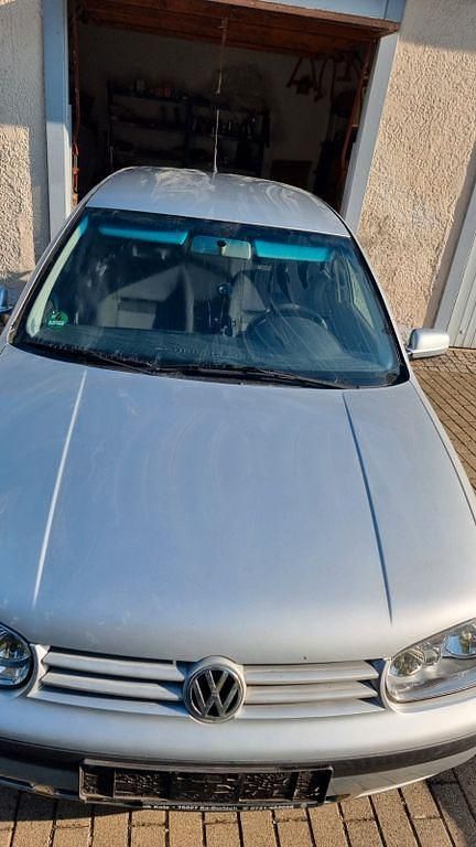 Gebraucht VW Golf IV 105 PS (77 kW) 2001 Silber Limousine