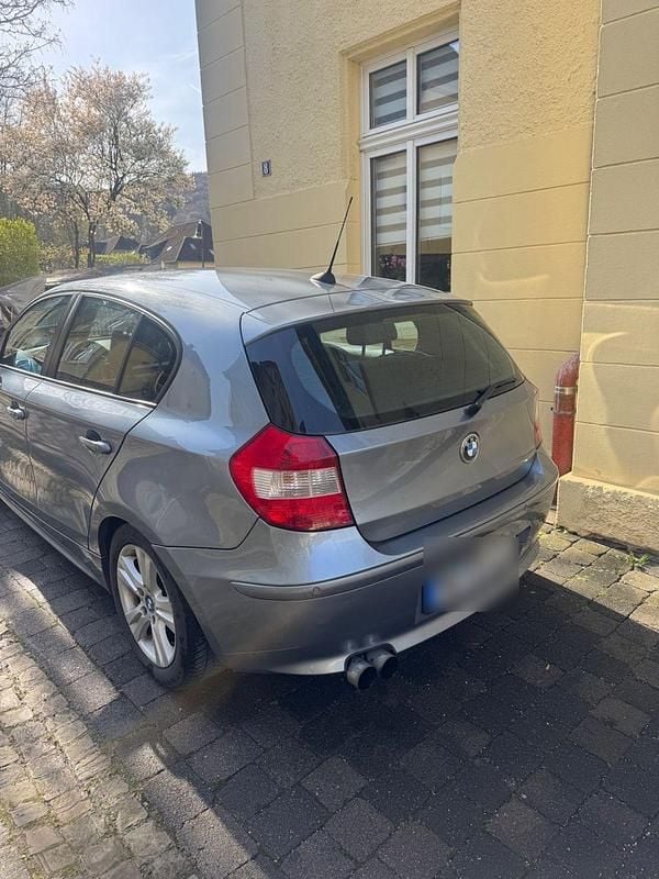 Gebraucht BMW 116 Advantage 116 PS (85 kW) 2004 Grau Kleinwagen