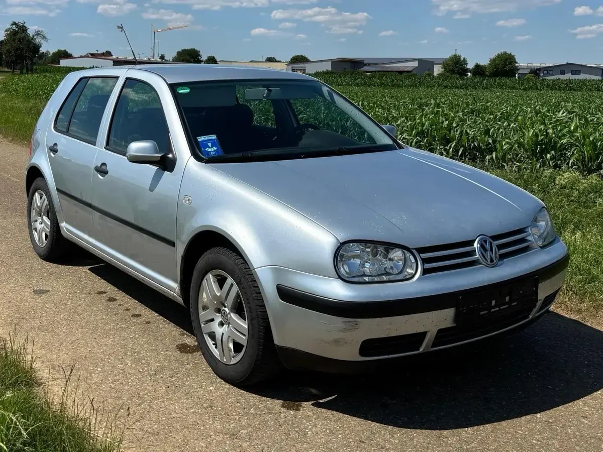 Gebraucht VW Golf IV 75 PS (55 kW) 2002 Silber Limousine