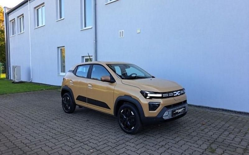 Gebraucht Dacia Spring Extreme 47 kW (65 PS) 2024 Safaribeige Kleinwagen