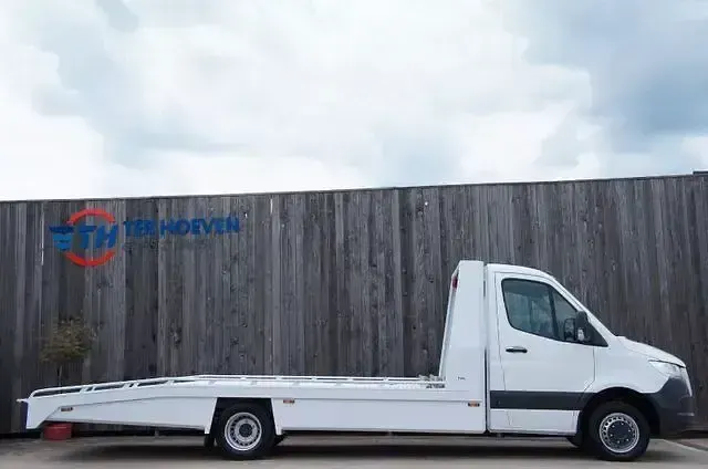 Gebraucht Mercedes Sprinter 163 PS (119 kW) 2019 Weiss Van