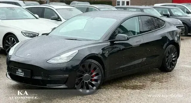 Gebraucht Tesla Model 3 239 kW (325 PS) 2022 Schwarz Limousine