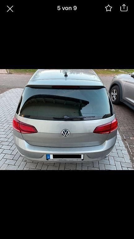 Gebraucht VW Golf VII Sound 125 PS (91 kW) 2017 Silber Limousine