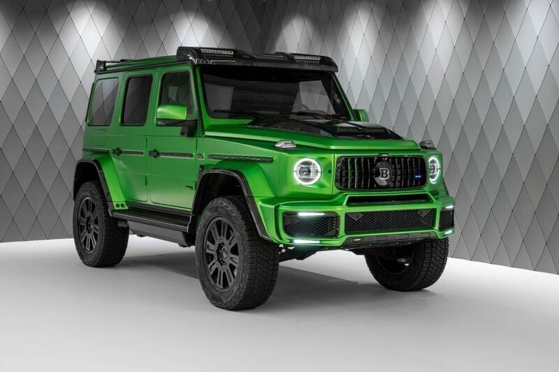 Grün Gebraucht 2023 Mercedes G63 AMG AMG SUV | 451.010 € - Bild 1/4