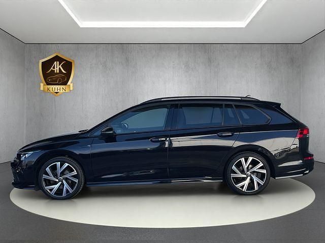 Gebraucht VW Golf VIII Design 150 PS (110 kW) 2023 Schwarz metallic Kombi