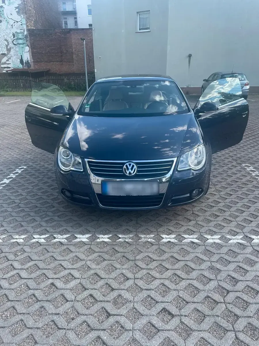 Gebraucht VW Eos 200 PS (147 kW) 2010 Blau Cabrio