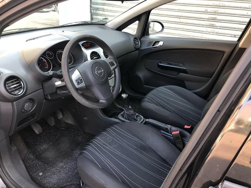 Gebraucht Opel Corsa Edition 60 PS (44 kW) 2009 Schwarz Kleinwagen