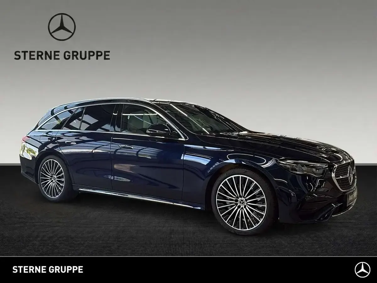 Gebraucht Mercedes E450 AMG 367 PS (269 kW) 2023 Lack nautikblau Kombi