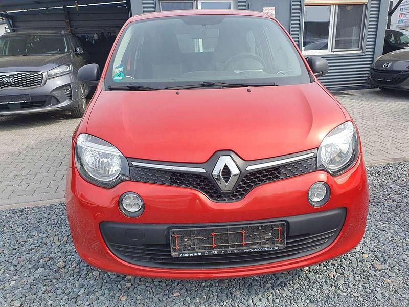 Gebraucht Renault Twingo Life 69 PS (50 kW) 2016 Feuerrot Kleinwagen
