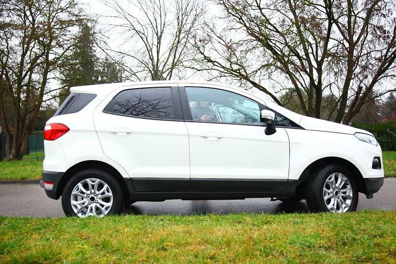 Gebraucht Ford Ecosport Trend 125 PS (91 kW) 2017 Weiß SUV