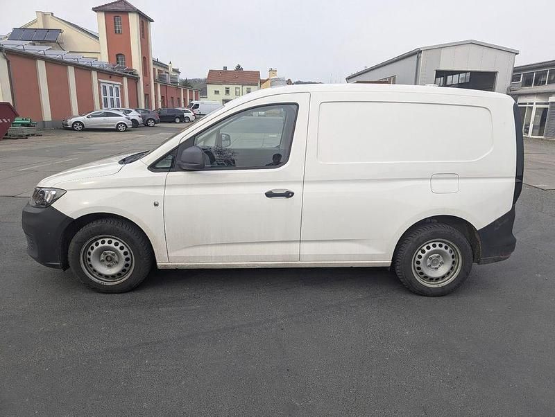 Gebraucht VW Caddy 102 PS (75 kW) 2022 Weiß Van / Kleinbus