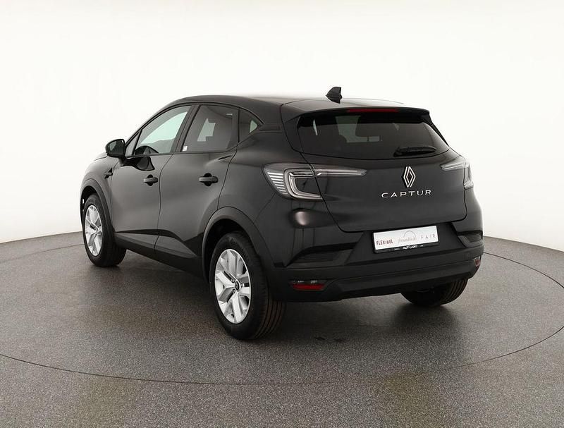 Neu Renault Captur 101 PS (74 kW) 2025 Andere SUV