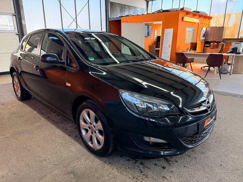Gebraucht Opel Astra Style 165 PS (121 kW) 2015 Karbonschw graphitschw midnigh Limousine