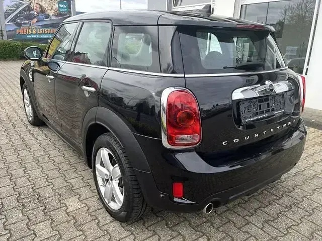 Occasion Mini One Countryman 102 ch (75 kW) 2019 Noir SUV