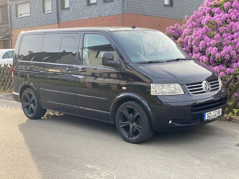 Schwarz Gebraucht 2008 VW T5 Van | 6.000 € - Bild 1/4