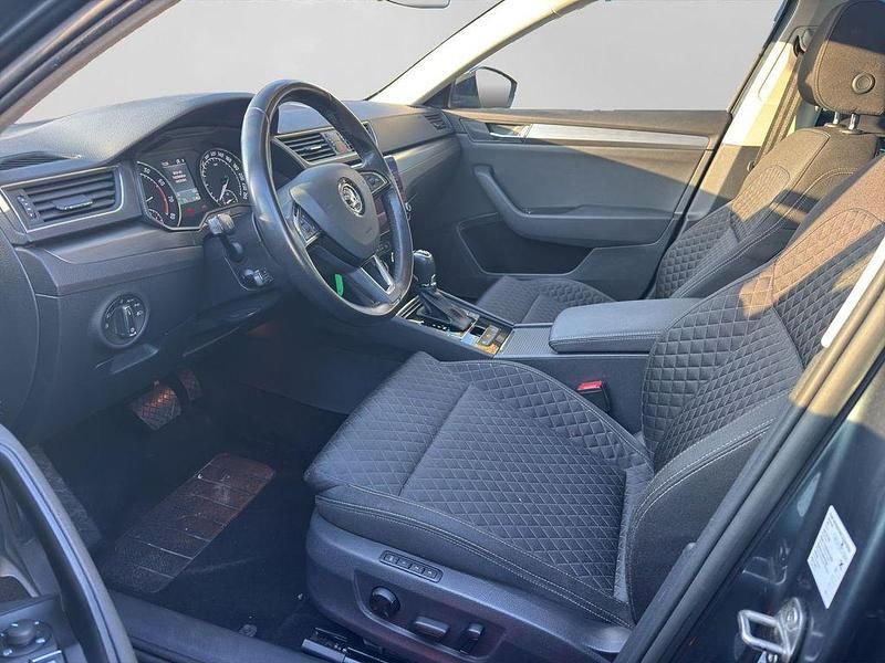 Gebraucht Skoda Superb Style 150 PS (110 kW) 2018 Grau Kombi