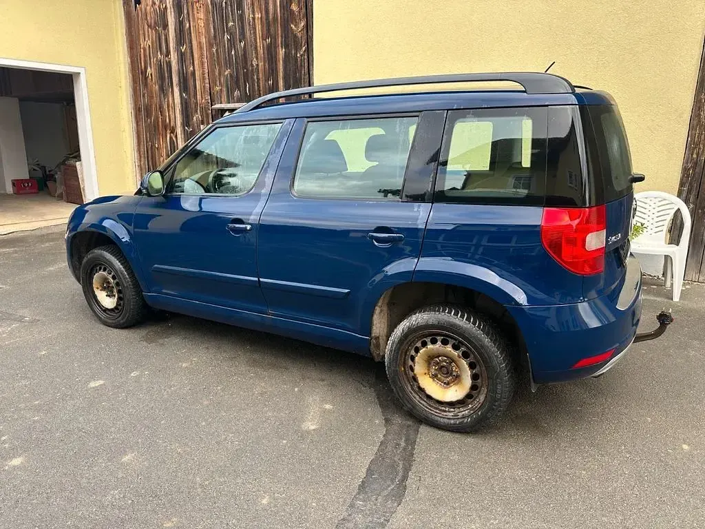 Occasion Skoda Yeti Active 160 ch (117 kW) 2014 Bleue SUV