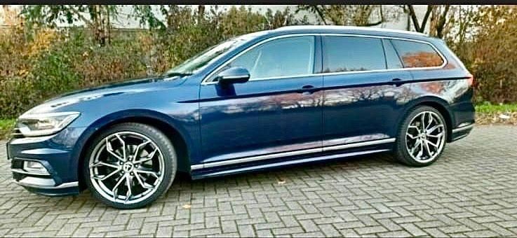 Gebraucht VW Passat Highline 190 PS (139 kW) 2015 Blau Kombi