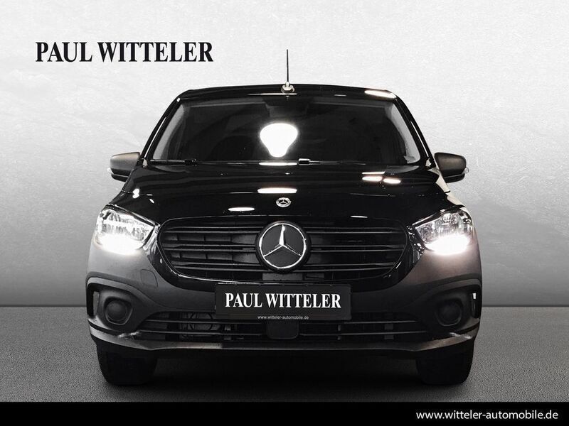 Gebraucht Mercedes eCitan 89 kW (122 PS) 2023 Schwarz Van / Kleinbus