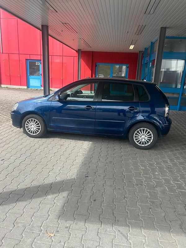 Second-hand VW Polo 2007 Albastru Hatchback