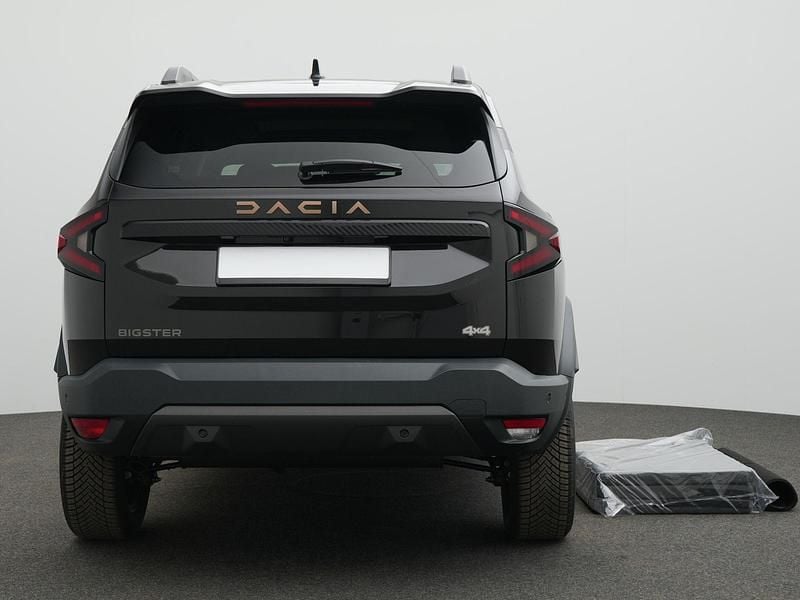 Neu Dacia Bigster Extreme 131 PS (96 kW) 2025 Perlmuttschwarz SUV