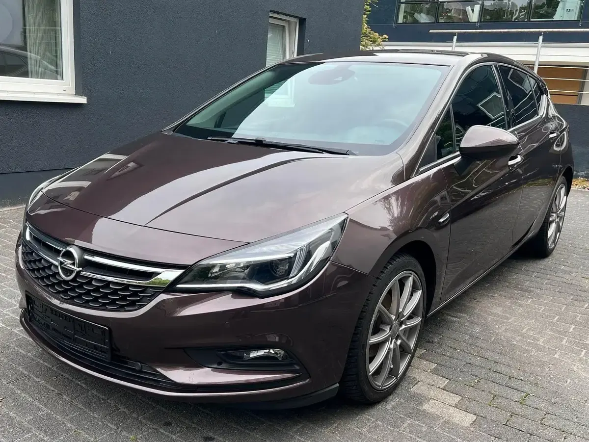 Gebraucht Opel Astra Active 125 PS (91 kW) 2017 Braun Limousine