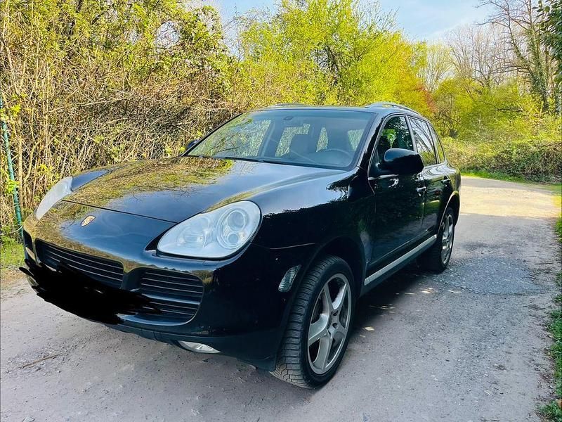 Second-hand Porsche Cayenne 340 CP (250 kW) 2006 Negru SUV