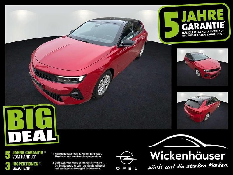 Rot Gebraucht 2023 Opel Astra Ultimate Limousine | 23.990 € (Etwas zu teuer) - Bild 1/4