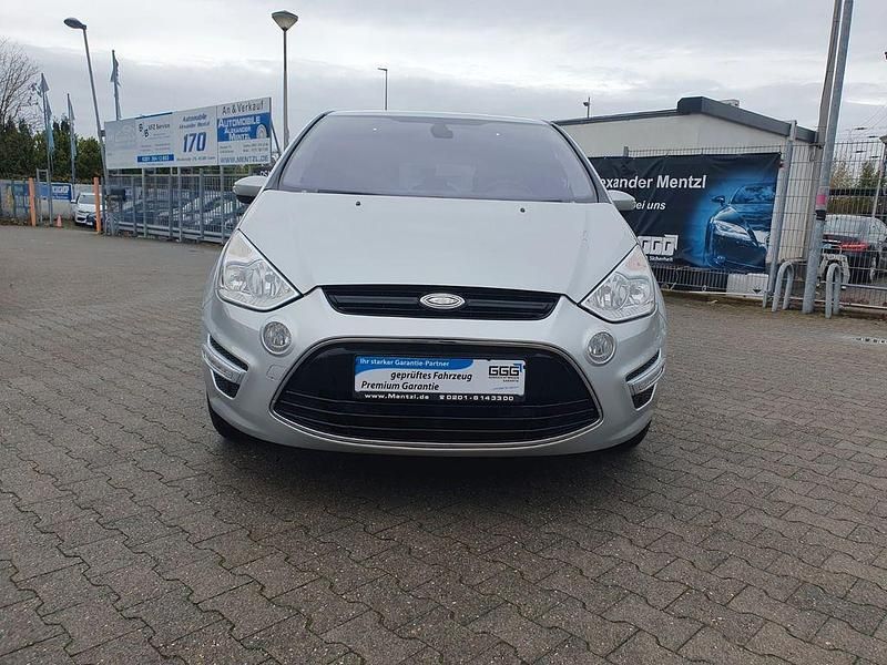 Gebraucht Ford S-MAX Titanium 203 PS (149 kW) 2010 Silber Van / Kleinbus