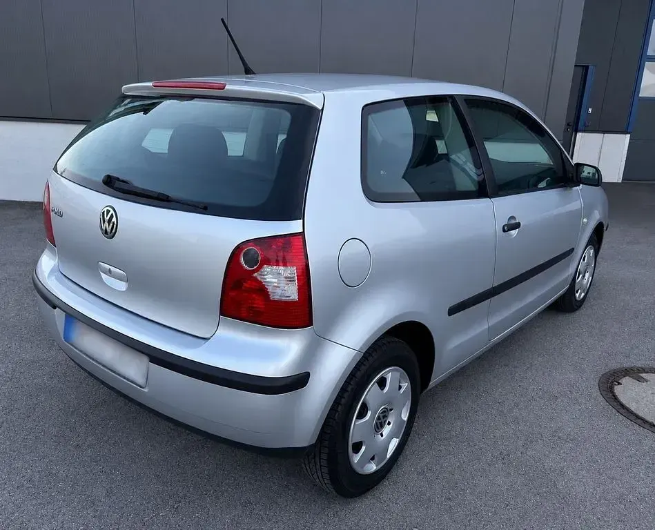 Brugt VW Polo 54 HK (39 kW) 2003 Grå Sedan