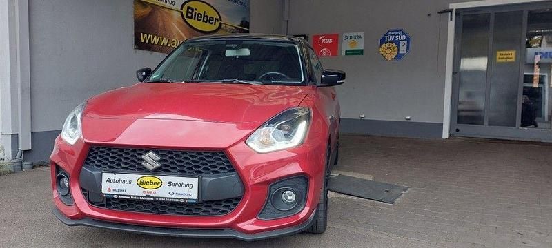 Rot Gebraucht 2021 Suzuki Swift Sport Kleinwagen | 14.950 € (Fairer Preis) - Bild 1/4