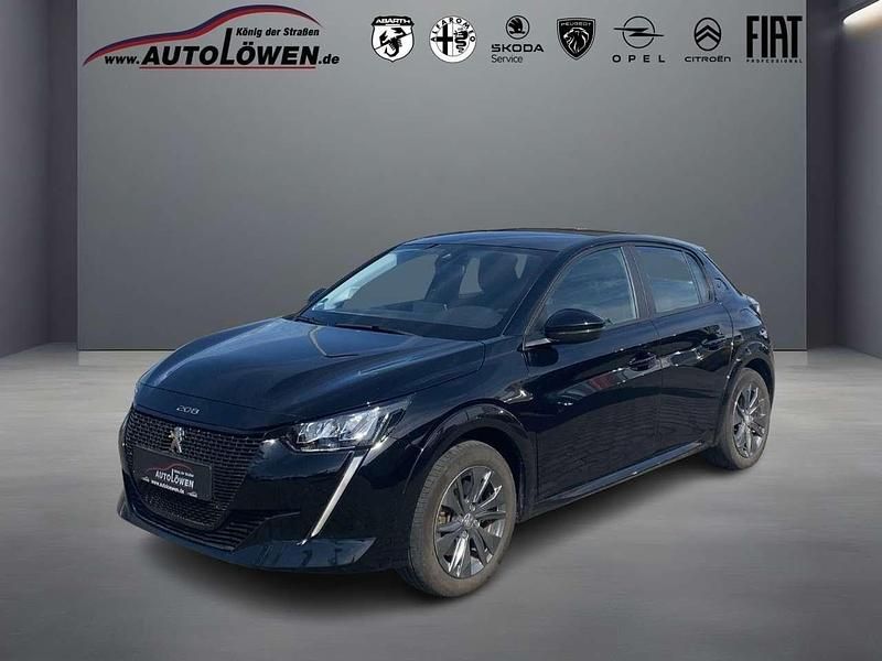 Metfa schwarz perla Gebraucht 2022 Peugeot e-208 Active Kleinwagen | 14.480 € (Guter Preis) - Bild 1/4