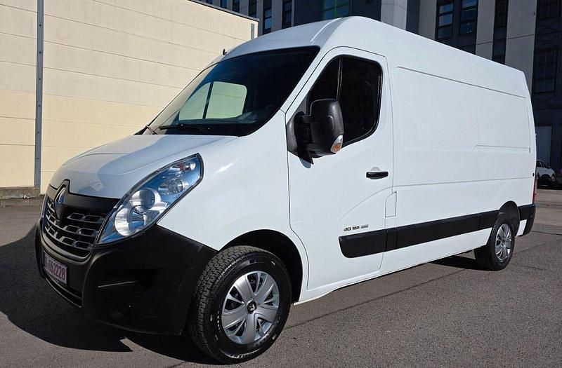 Second-hand Renault Master 163 CP (119 kW) 2015 Alb Van