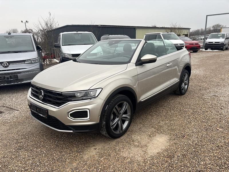 Gebraucht VW T-Roc Style 150 PS (110 kW) 2022 Ivory silver SUV